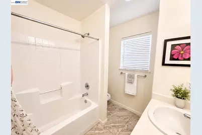 2135 Devin Court, Tracy, CA 95376 - Photo 11