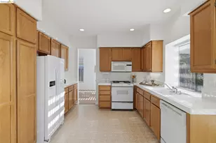 4813 Snowmass Peak Ct, Antioch, CA 94531 - Photo 25