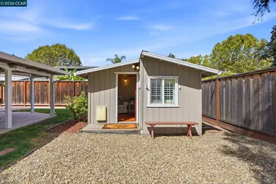 166 Cynthia Dr, Pleasant Hill, CA 94523 - Photo 41