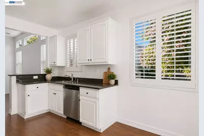 288 Black Amber Way, Brentwood, CA 94513 - Photo 11