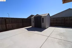 284 Zion Canyon Ct, Merced, CA 95341 - Photo 25