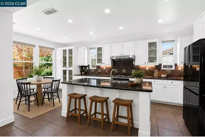 5210 Montecito Dr, Concord, CA 94521 - Photo 31