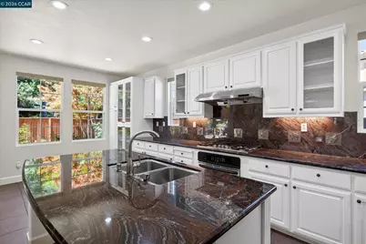 5210 Montecito Dr, Concord, CA 94521 - Photo 37