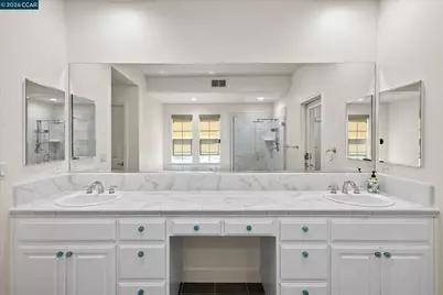 5210 Montecito Dr, Concord, CA 94521 - Photo 53