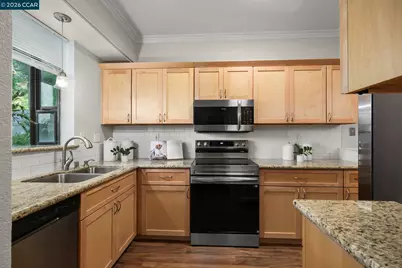 2586 Oak Rd. #130, Walnut Creek, CA 94597 - Photo 11