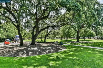 2586 Oak Rd. #130, Walnut Creek, CA 94597 - Photo 29
