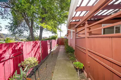 2908 Sargent Ave, San Pablo, CA 94806 - Photo 57