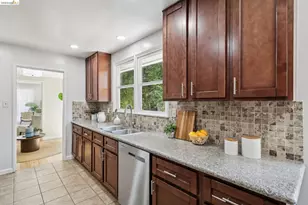 3975 Turnley Ave, Oakland, CA 94605 - Photo 21