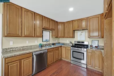107 De Normandie Way, Martinez, CA 94553 - Photo 5