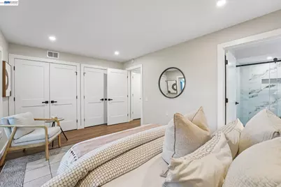 2749 Pine Knoll Drive #2, Walnut Creek, CA 94595 - Photo 51