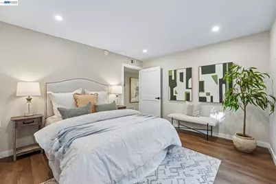 2749 Pine Knoll Drive #2, Walnut Creek, CA 94595 - Photo 43