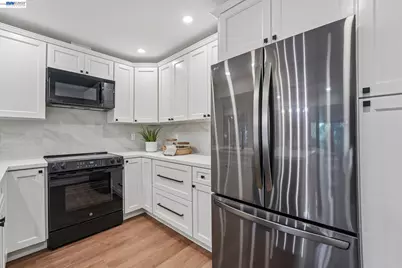 2749 Pine Knoll Drive #2, Walnut Creek, CA 94595 - Photo 25