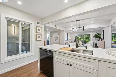2749 Pine Knoll Drive #2, Walnut Creek, CA 94595 - Photo 31