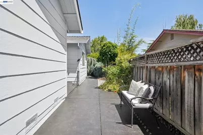7747 Desertwood Ln, Pleasanton, CA 94588 - Photo 49