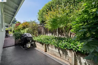 7747 Desertwood Ln, Pleasanton, CA 94588 - Photo 55
