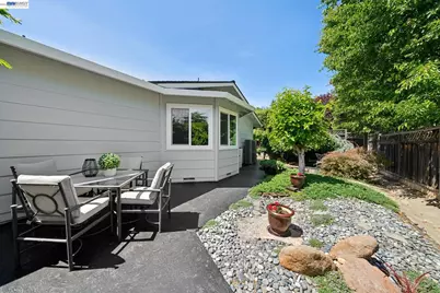 7747 Desertwood Ln, Pleasanton, CA 94588 - Photo 51