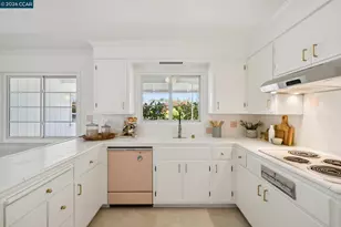 92 Sullivan Dr, Moraga, CA 94556 - Photo 15