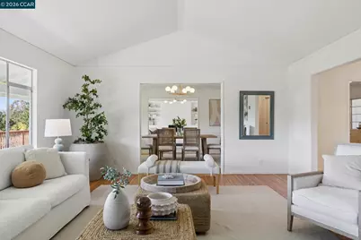 92 Sullivan Dr, Moraga, CA 94556 - Photo 17