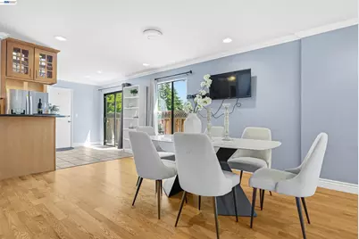 20061 Santa Maria Ave, Castro Valley, CA 94546 - Photo 17