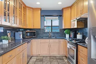 20061 Santa Maria Ave, Castro Valley, CA 94546 - Photo 11