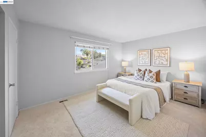 2274 Peacock Pl #2, Union City, CA 94587 - Photo 11