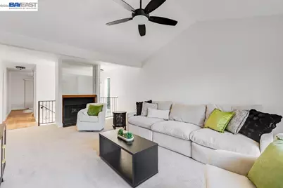 25084 Vista Greens Ct, Hayward, CA 94541 - Photo 9