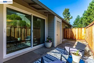25084 Vista Greens Ct, Hayward, CA 94541 - Photo 15