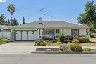 107 Virginia St, Hayward, CA 94544 - Photo 1
