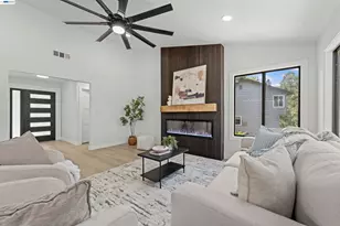 126 St Joan Ln, Pleasant Hill, CA 94523 - Photo 9