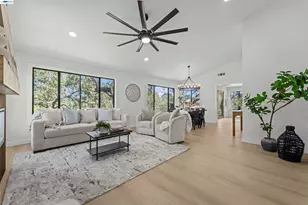 126 St Joan Ln, Pleasant Hill, CA 94523 - Photo 5