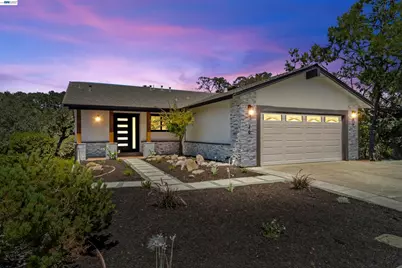126 Saint Joan Ln, Pleasant Hill, CA 94523 - Photo 1