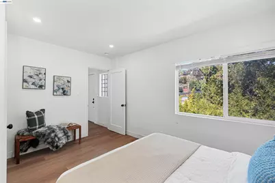 7301 Hillmont Dr, Oakland, CA 94605 - Photo 47