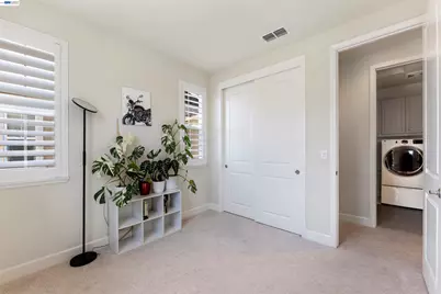 1631 Wonderland Way, Hayward, CA 94545 - Photo 19