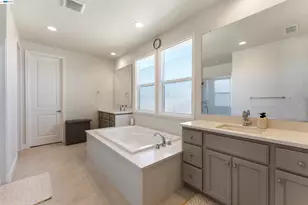 1631 Wonderland Way, Hayward, CA 94545 - Photo 25