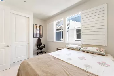 1631 Wonderland Way, Hayward, CA 94545 - Photo 21