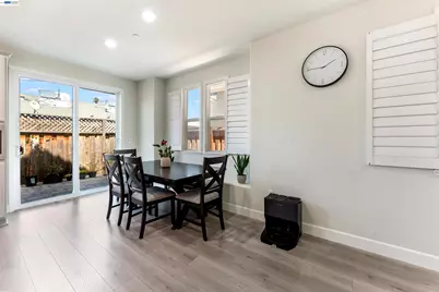 1631 Wonderland Way, Hayward, CA 94545 - Photo 5