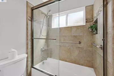 6877 Rayland Ct, Pleasanton, CA 94588 - Photo 21