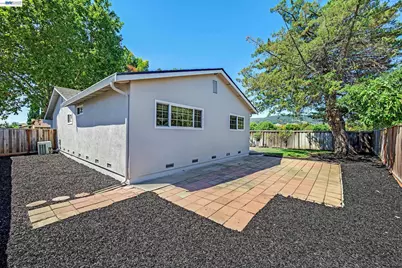 6877 Rayland Ct, Pleasanton, CA 94588 - Photo 27