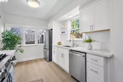 3910 Elston Ave, Oakland, CA 94602 - Photo 17