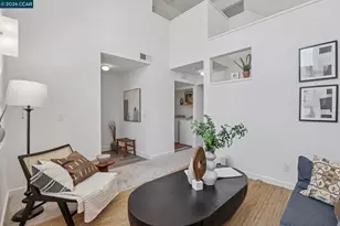 2452 Casa Ct, Oakland, CA 94605 - Photo 5