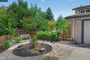 584 Mission Pl, Danville, CA 94526 - Photo 3