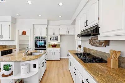 477 Obsidian Way, Clayton, CA 94517 - Photo 11