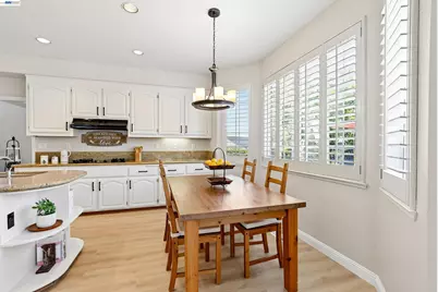 477 Obsidian Way, Clayton, CA 94517 - Photo 15