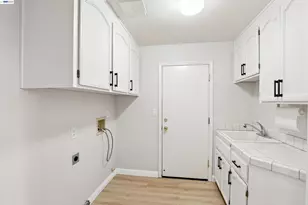 477 Obsidian Way, Clayton, CA 94517 - Photo 21