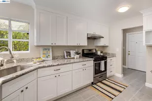 3085 Bantry Ave, Oakland, CA 94605 - Photo 13