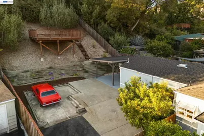 3085 Bantry Ave, Oakland, CA 94605 - Photo 33