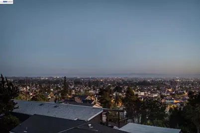 3085 Bantry Ave, Oakland, CA 94605 - Photo 41