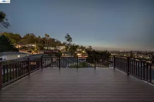 3085 Bantry Ave, Oakland, CA 94605 - Photo 37
