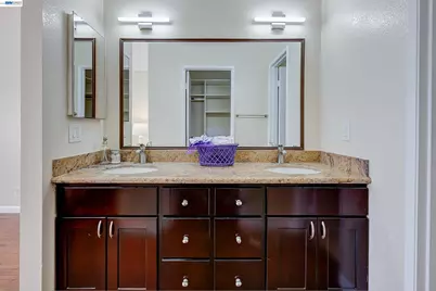 5440 Twilight Cmn, Fremont, CA 94555 - Photo 49