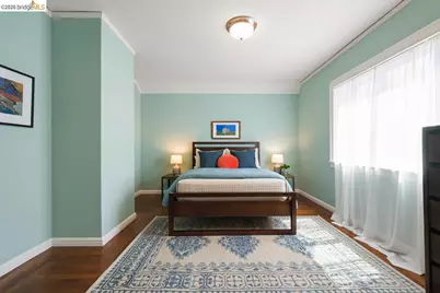 5801 Picardy, Oakland, CA 94605 - Photo 49
